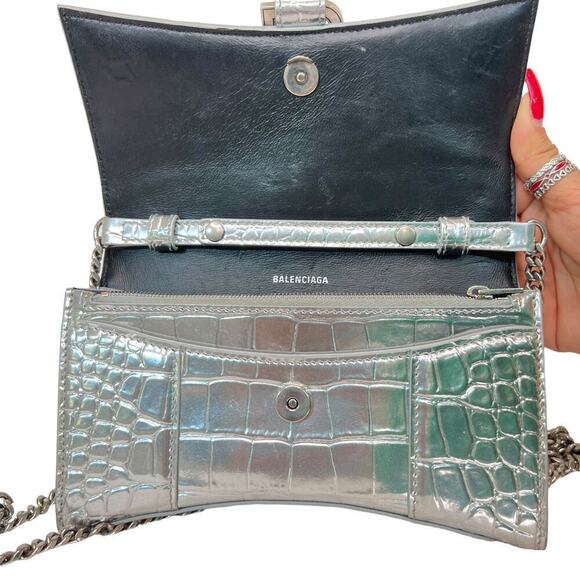 Balenciaga Silver Croc-Embossed Hourglass Chain Wallet - Picture 8 of 11